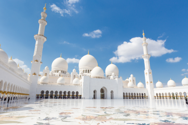 The Etiquette of Visiting the Mosque: A Comprehensive Guide for.